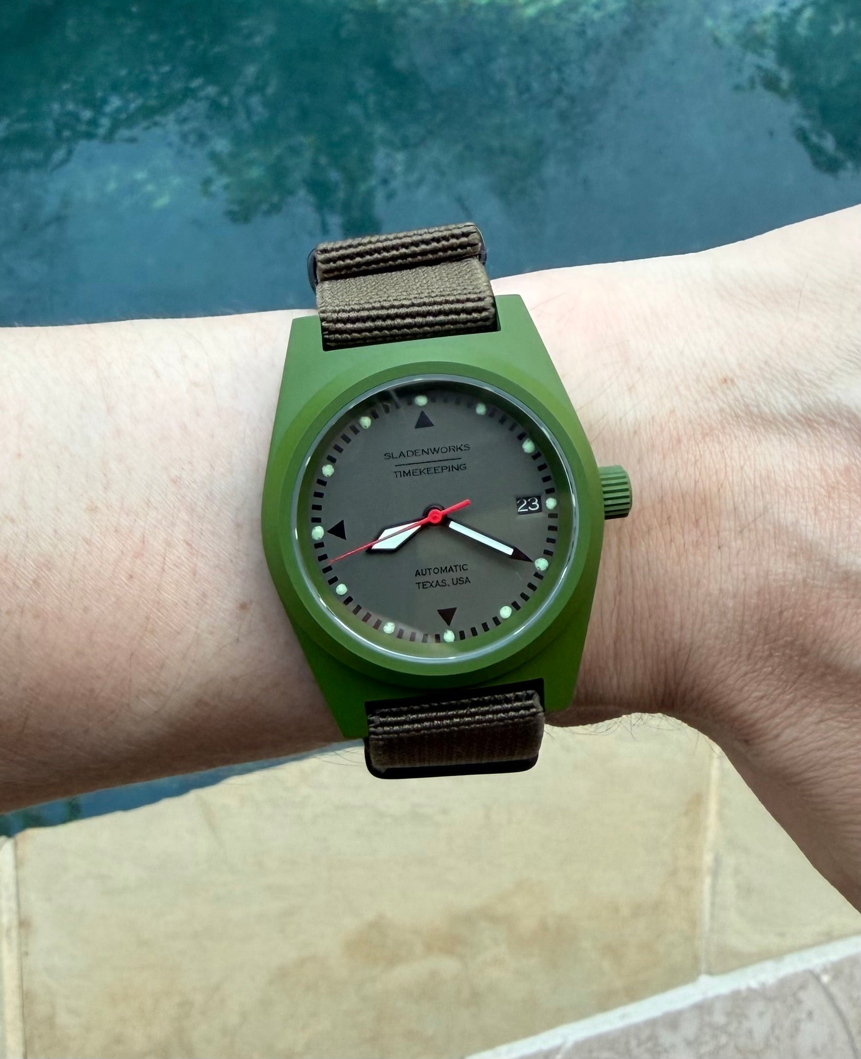 Sladenworks Field Watch - 38mm Multicam Bright Green
