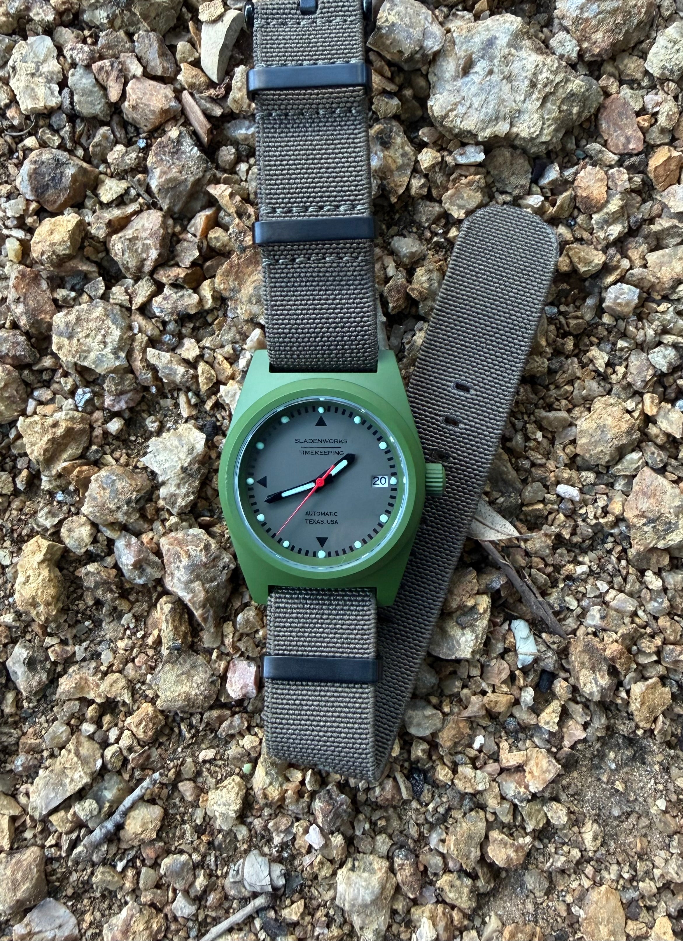 Sladenworks Field Watch - 38mm Multicam Bright Green