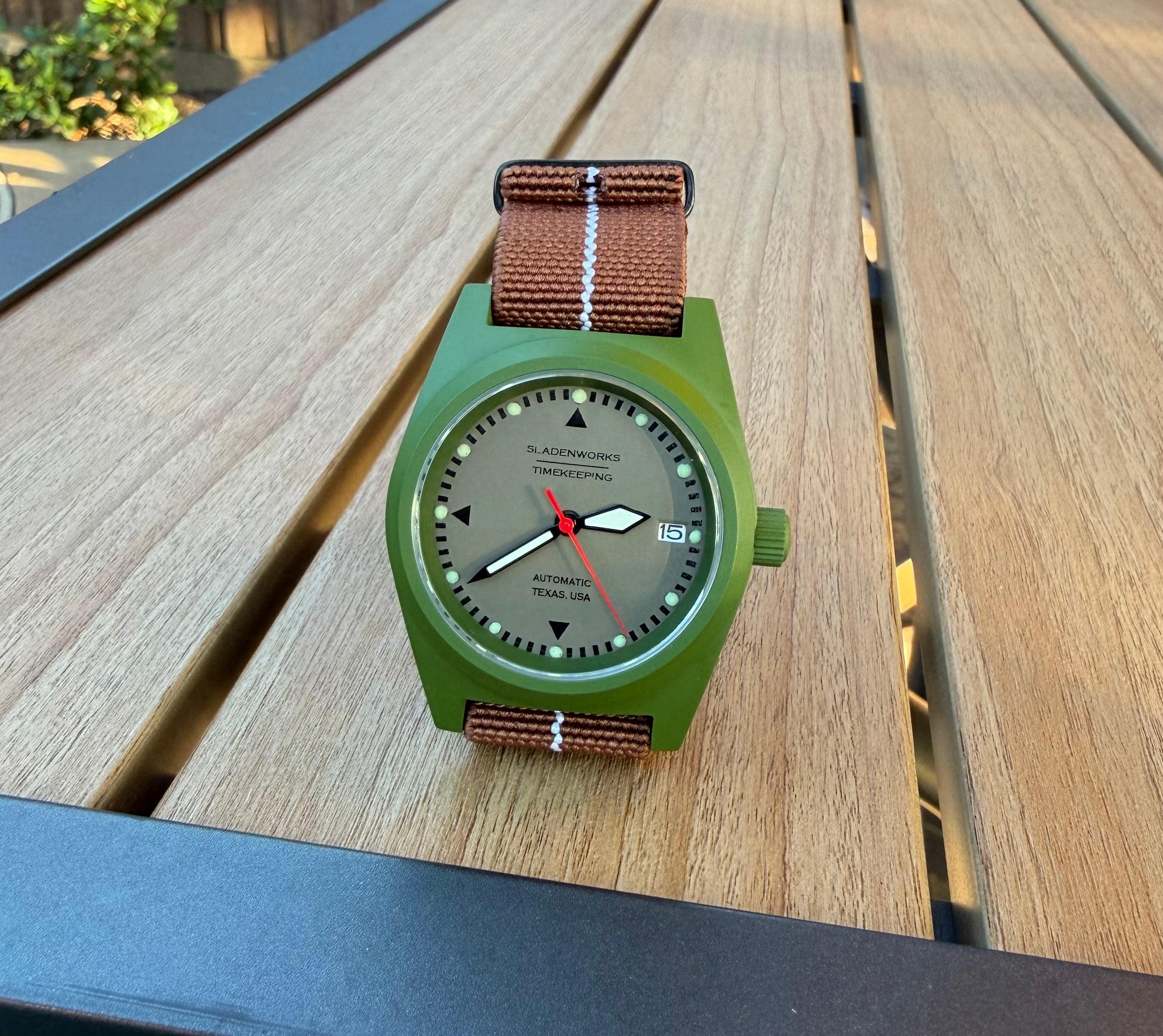 Sladenworks Field Watch - 38mm Multicam Bright Green