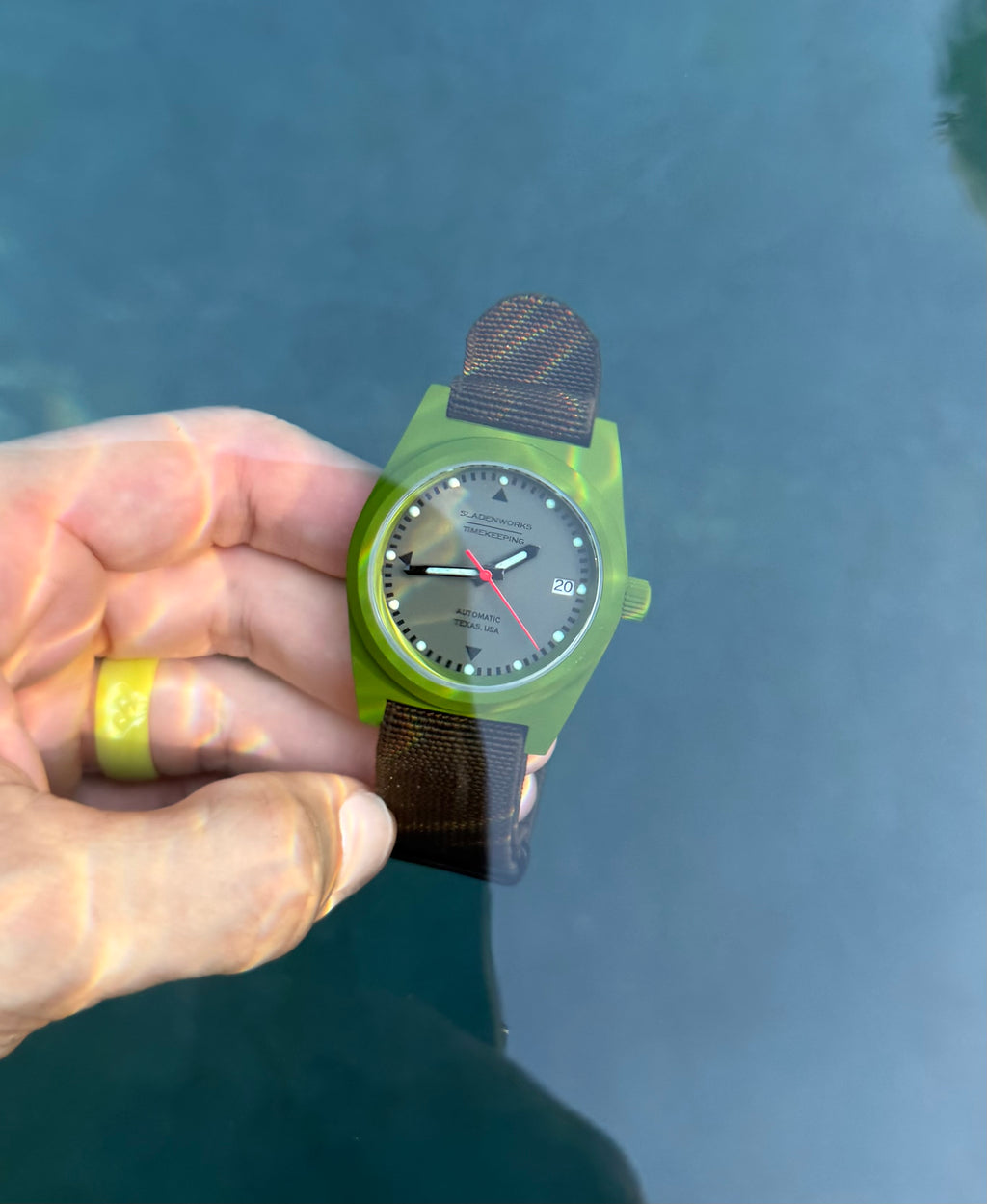Sladenworks Field Watch - 38mm Multicam Bright Green