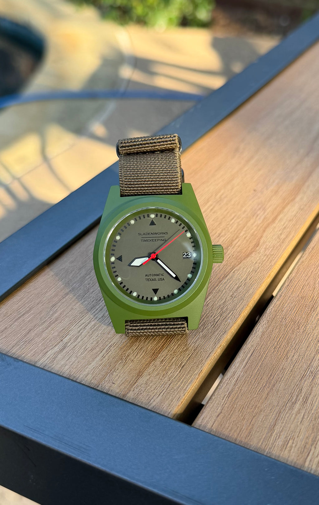 Sladenworks Field Watch - 38mm Multicam Bright Green