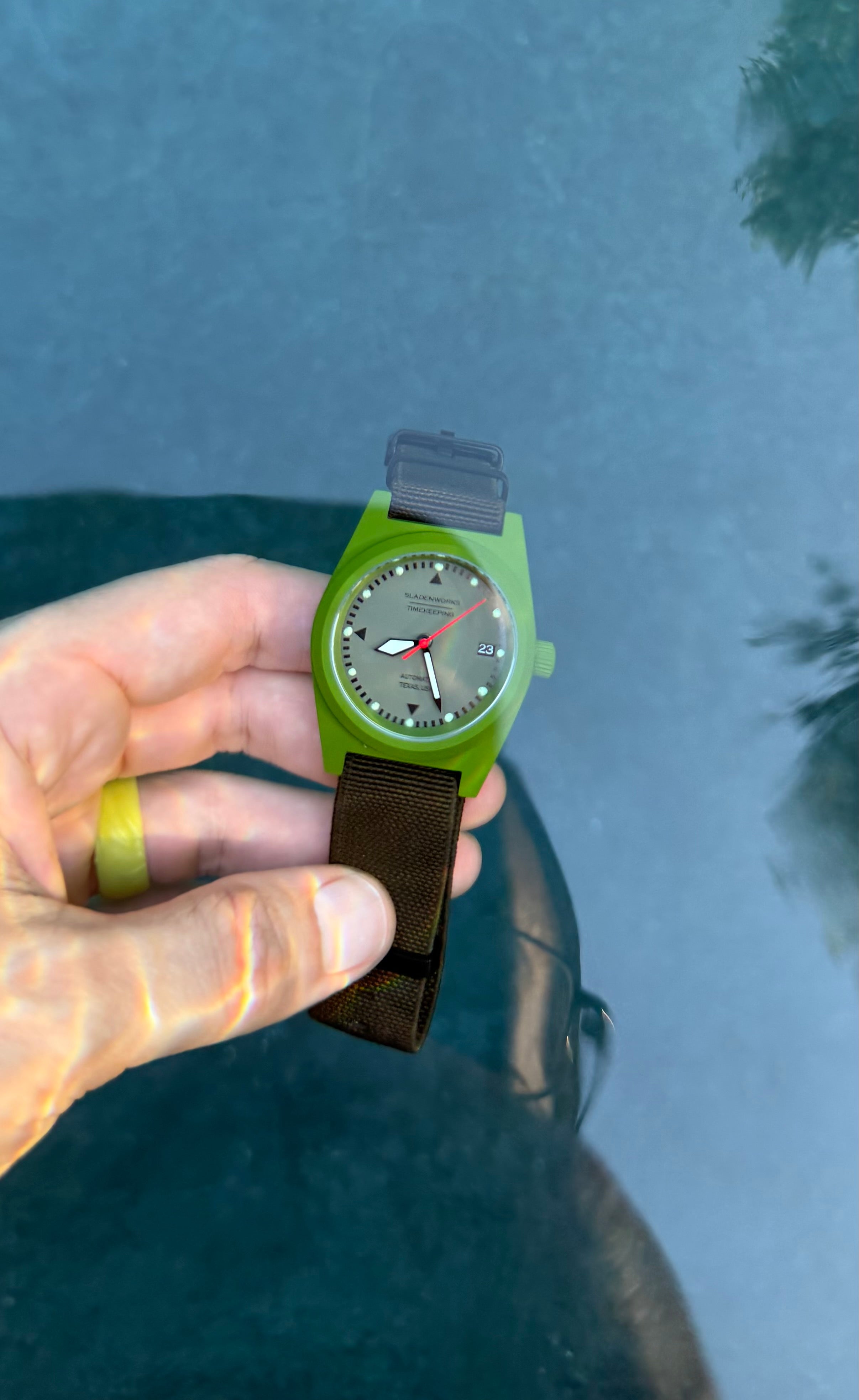 Sladenworks Field Watch - 38mm Multicam Bright Green
