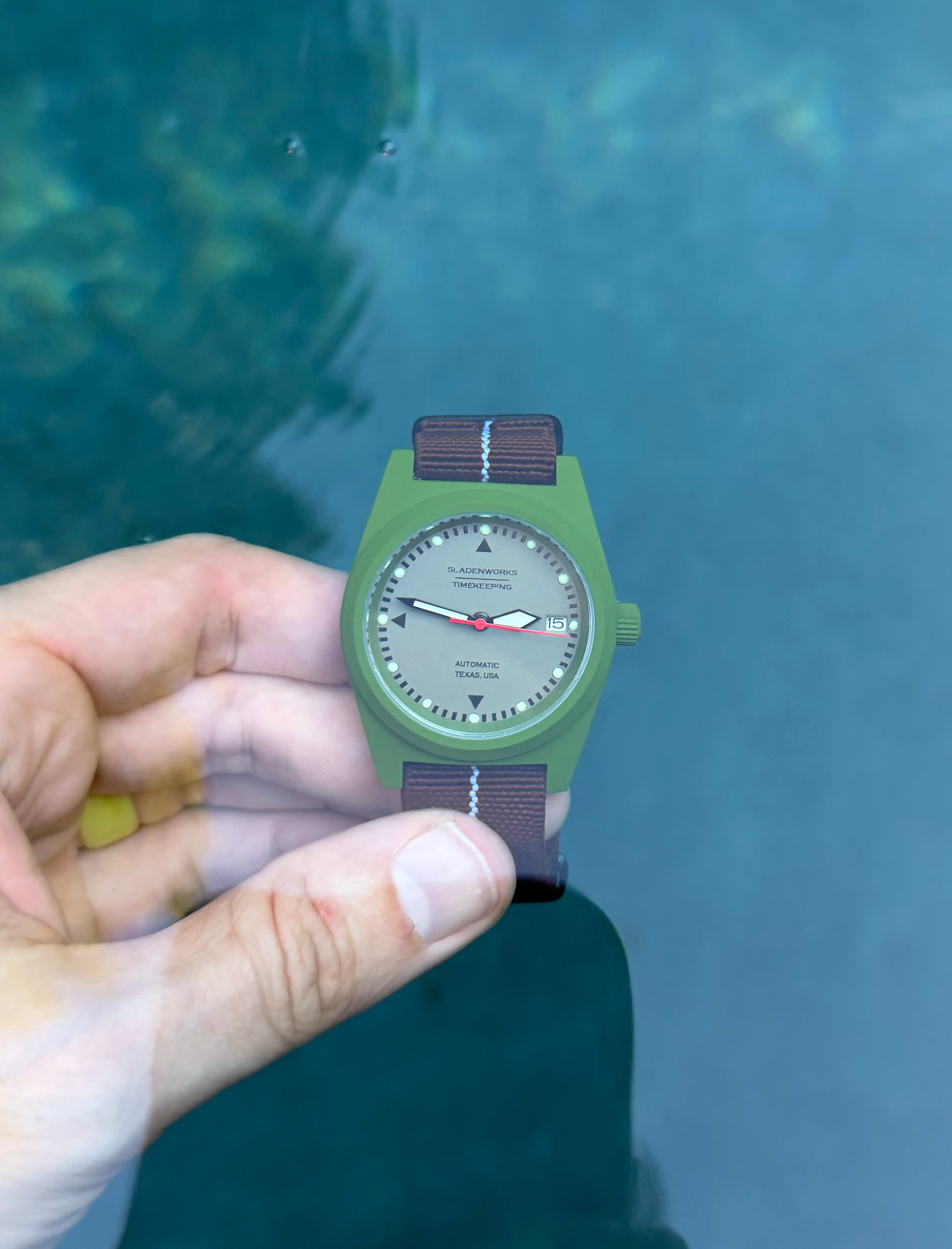 Sladenworks Field Watch - 38mm Multicam Bright Green